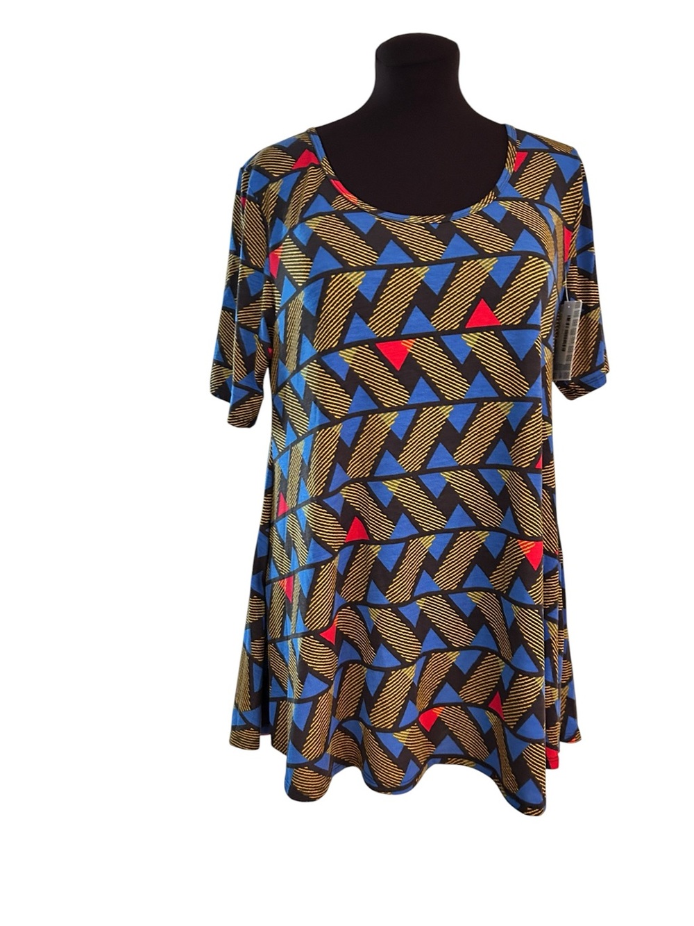 LuLaRoe L Perfect T Women’s Top Gold, Blue, Black, Red Geometric NWT SZ 16-20